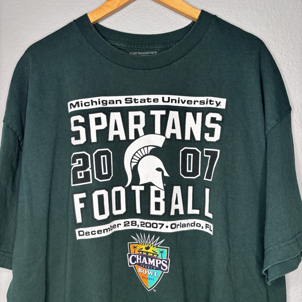 Michigan State University T Shirt Size XL Green Spartans Football MSU Y2K 2007